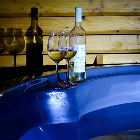 Romanticka Jurta S Wellness Pohoda Relax شقة Mladá Boleslav